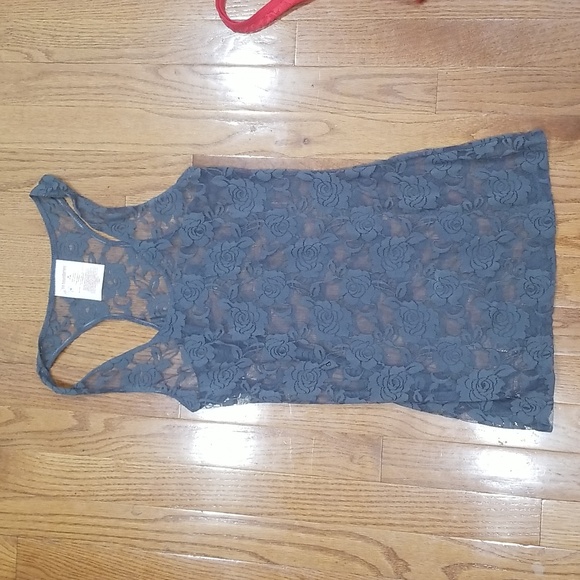 COPY - Lace Tank Top Bundle (3) size Small & Medium - Picture 2 of 5